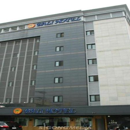 Bali Tourist Hotel Seul Zewnętrze zdjęcie
