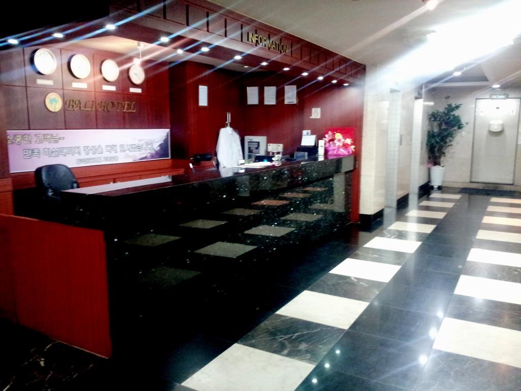Bali Tourist Hotel Seul Zewnętrze zdjęcie