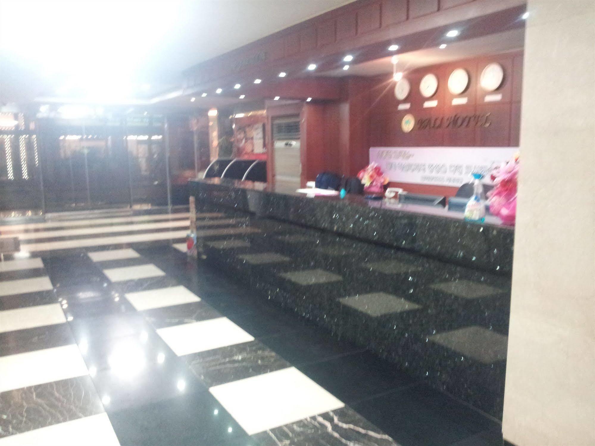 Bali Tourist Hotel Seul Zewnętrze zdjęcie